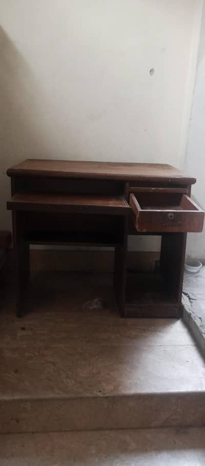 Vintage Wooden Computer/Study Table with Drawer