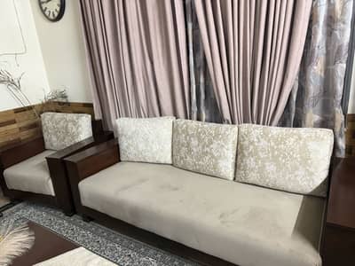 Modern wooden five seater sofa set