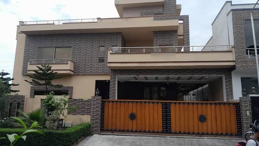 Get This Amazing 600 Square Yards House Available In G-15/1