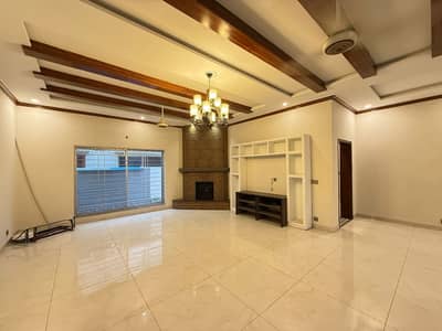 1 Kanal House For Rent In Abdalians Society Near UCP University And Shoukat Khanam Hot Location