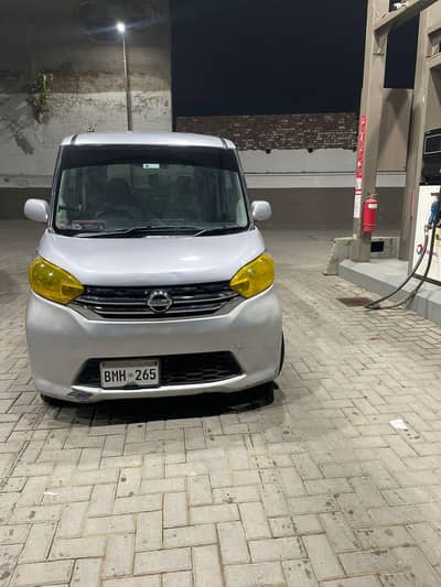 Nissan Dayz Roox | 2014 Model 2018 Import | Fully Optional