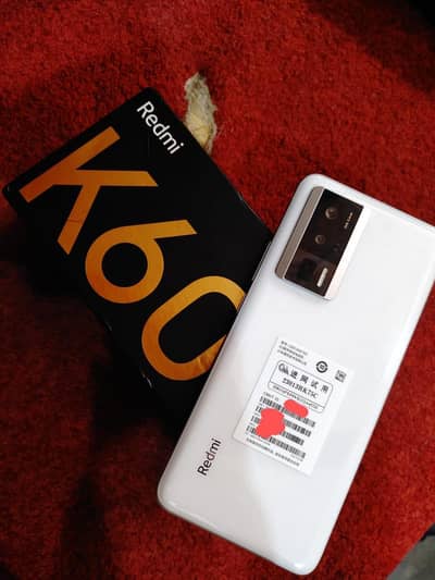 Xiaomi K60 Poco F5 Pro PTA 16.512gb Global