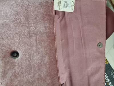 primary  pink clutch
