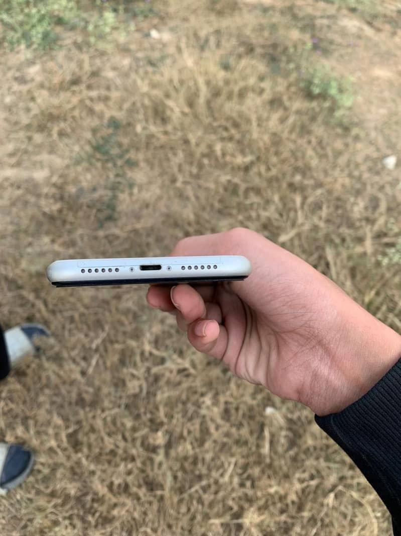 Iphone111 2