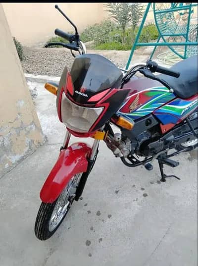 All ok bike hy jis ne check krna ho chota sahiwal me bike dekh skte ha