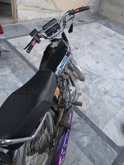 honda 125 21model whith double saman bio avalible