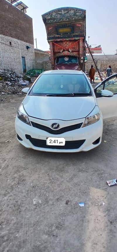 Toyota vitz 2014/2017