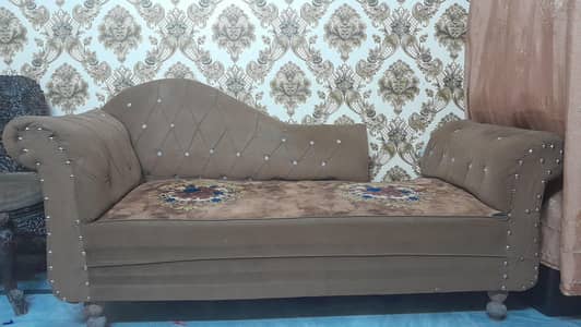 Dewan 3 seater