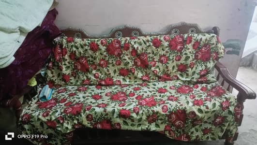 urgent sale  condition 10 by 10