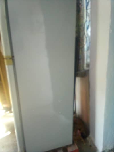 dawlance refrigerator