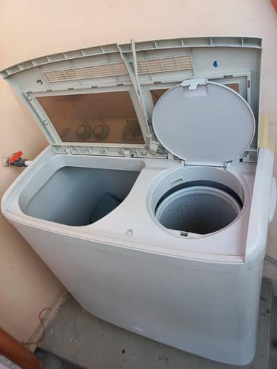 Semi Automatic Washing Machine + Dry and Washer
