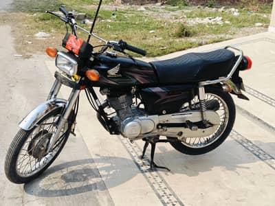 Honda 125 Black fo Sale