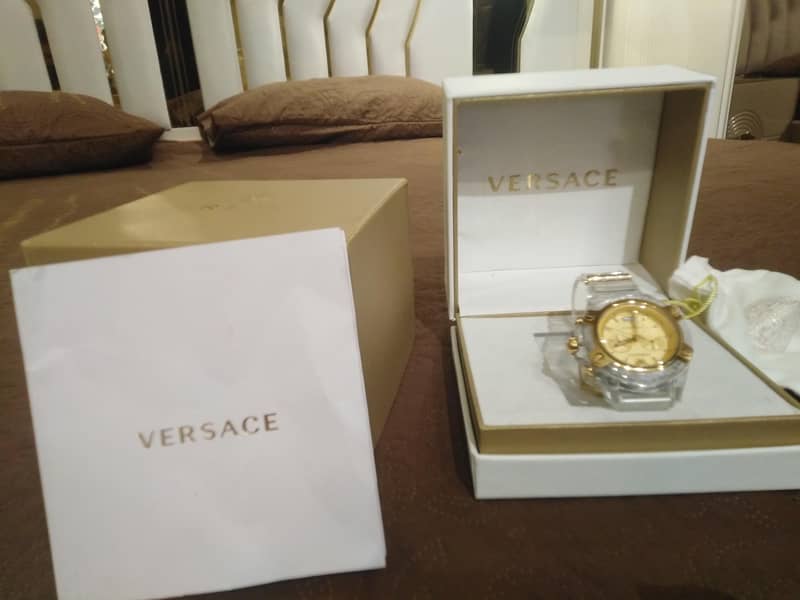 Versace watch 13