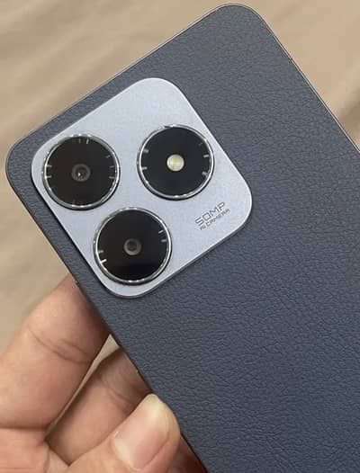 Realme c63 8/128 without box