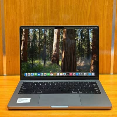 Apple MacBook Pro M1 – Clean