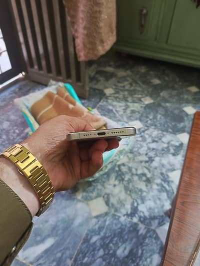 15 pro max 256 GB non pta