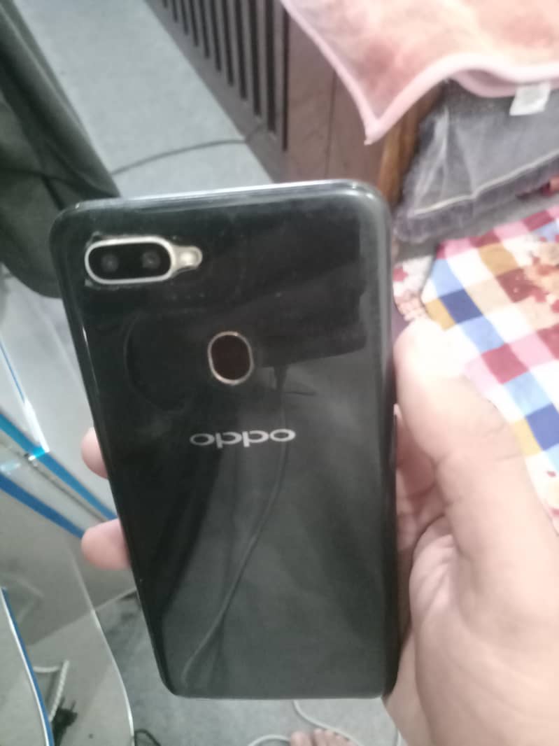Oppo A5s 0