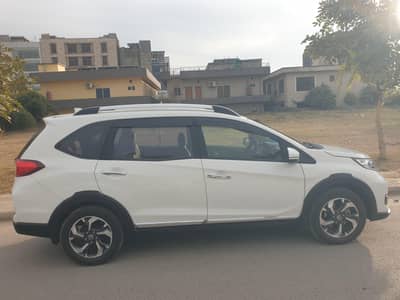 Honda BR-V S full option