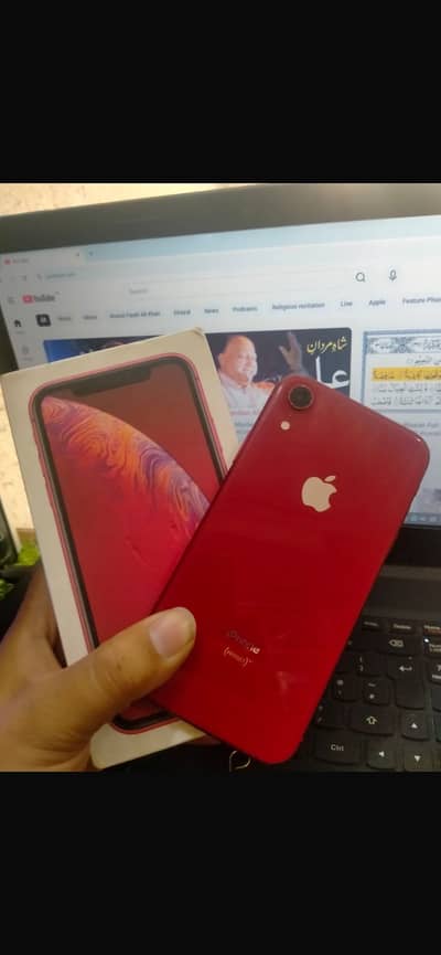 I phone xr 64 gb jv