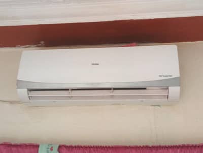 Haier split AC