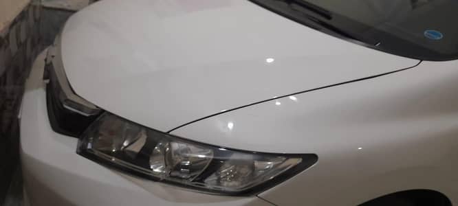 Honda Civic 2015 model almost 80)℅orignal pant engine 100℅