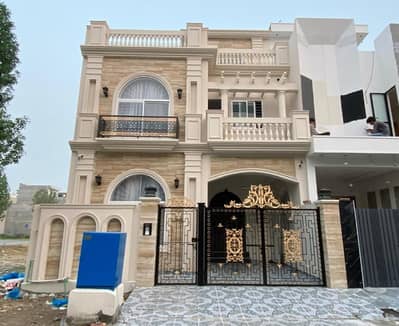 Prime Location 5 Marla House In Stunning Citi Housing Society Is Available For sale