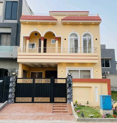 Get An Attractive Prime Location House In Citi Housing Society Under Rs. 17500000