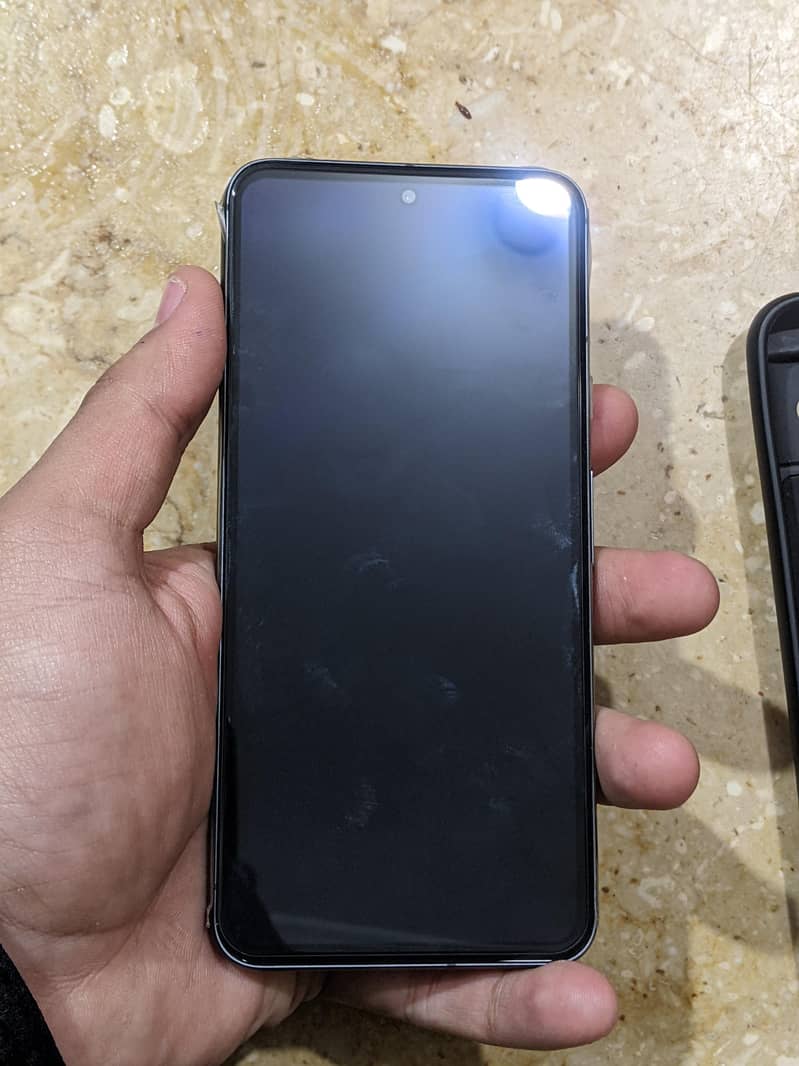 Google Pixel 8 1