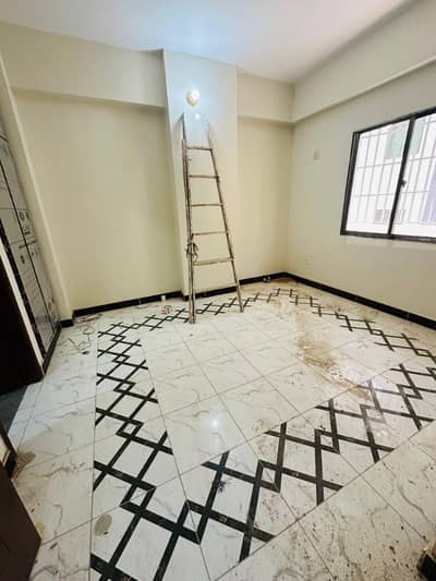 FLAT FOR RENT DANIYAL RESIDENCY SCHEME 33 NEAR SAFOORA CHURANGI RIM JHIM TOWER . CONTACT 0.3. 31.83. 81.5. 86