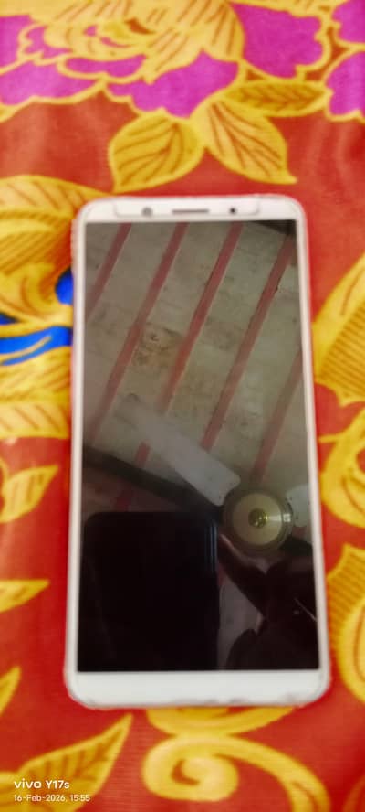 Oppo F5 YOUTH 3 Ram 32 Memory