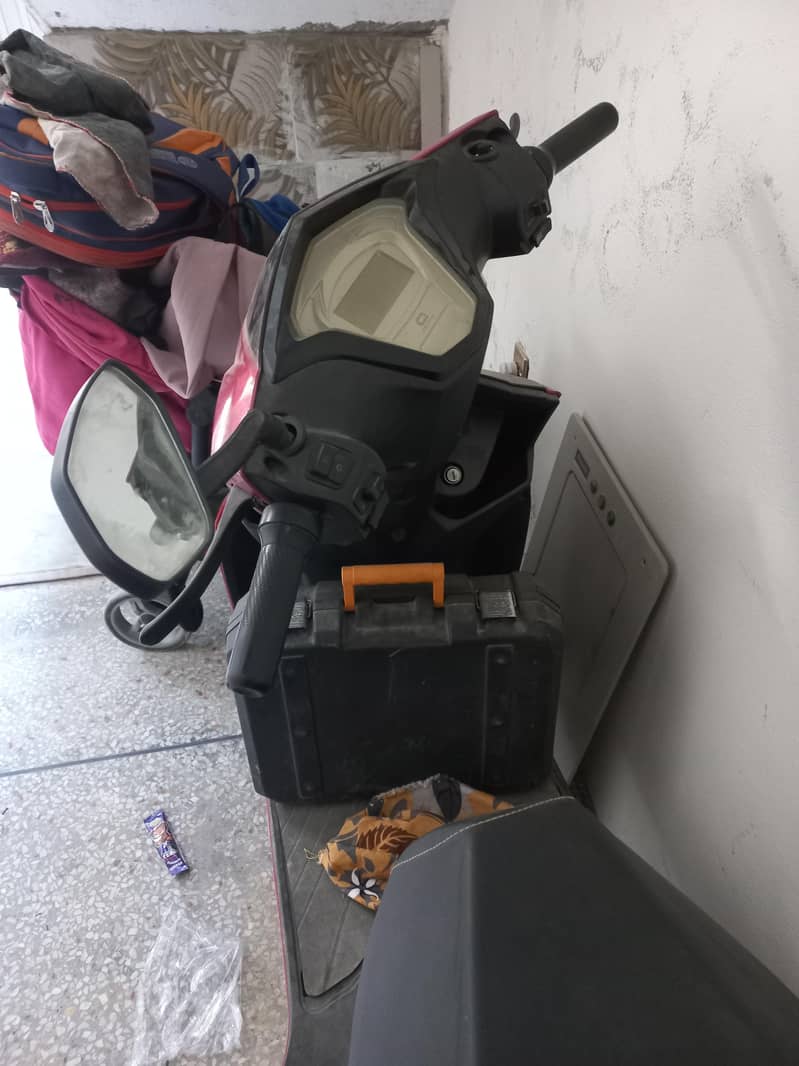 سکوٹی برائے سیل 4