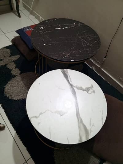 new condition no damage bus color lohe ka color kam ho gia h