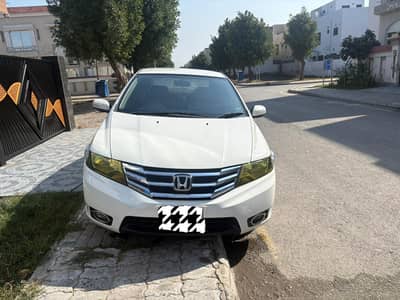 Honda city 2016 Total geniun 21k driven