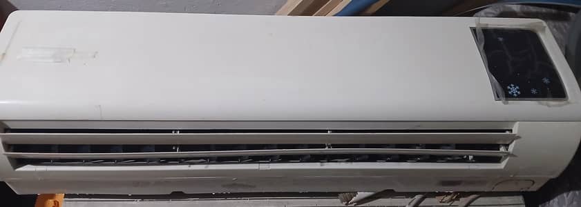 Orient 1.5 ton very less used AC for sale .