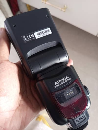 Apkina AP580 ii (Flash gun)