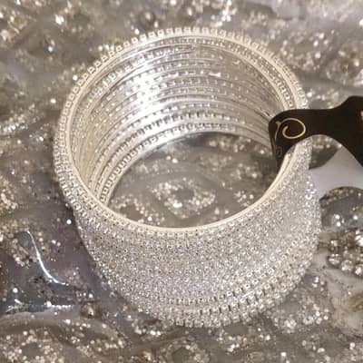 crystal stone choriya bangles