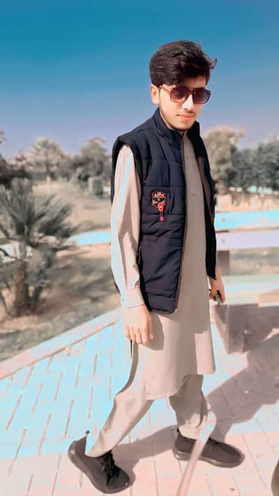 Professional LTV/ Driver with 6 Years Experience