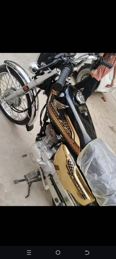 CG 125s special gold edition