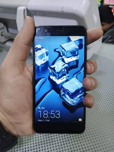 Huawei p10 lite mbl 10 by 10 for sale 4 Gb ram 64 gb storage