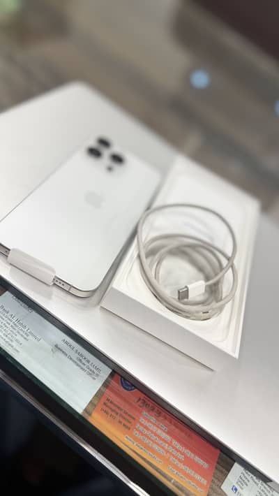 Iphone 15 pro max jv