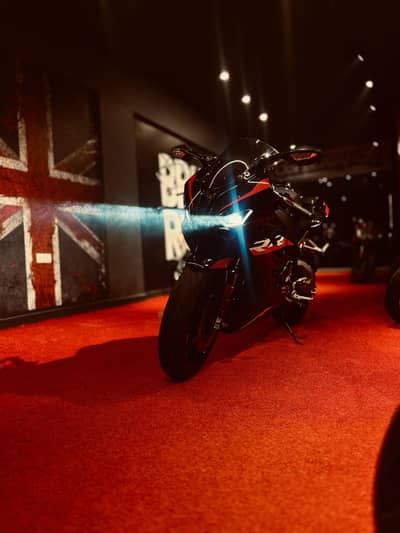 BMW S1000RR M package 400cc Dual Cylinder