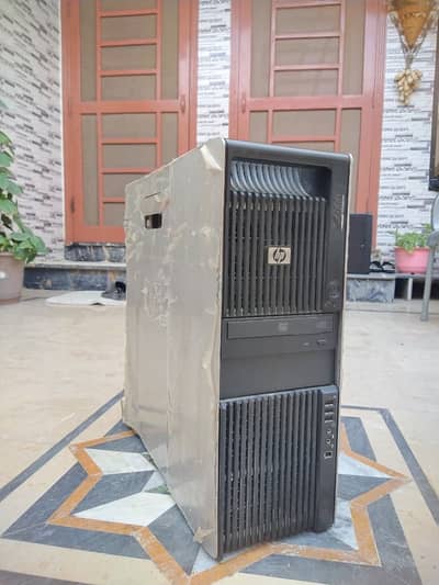 HP Workstation Z600