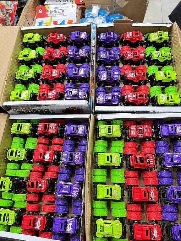 Monster Truck Friction Powered Car - Gift Toy for Kids (Pack of 1)