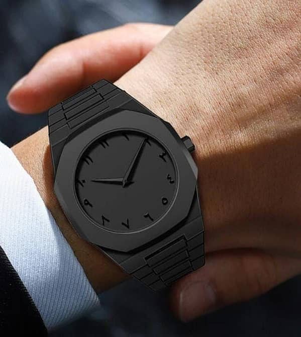 Black Aura Quartz Watch – Analog timepiece for men and boys