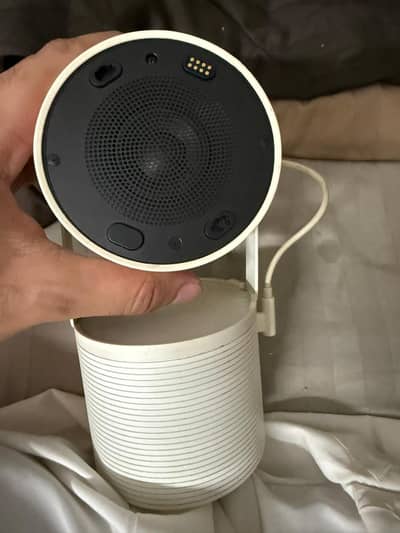 Samsung free style projector