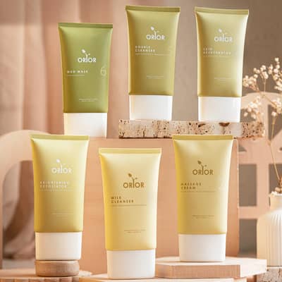 Male & Female Sales Staff Required in Cosmetics Industry