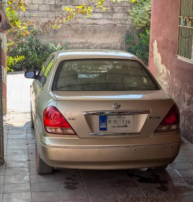 Nissan sunny ex saloon