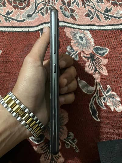 Samsung a32, official pta approved,  8/10.  excellent phone. 128gb