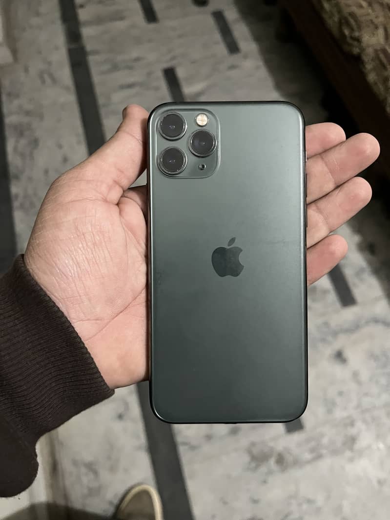 iPhone 11 Pro 3
