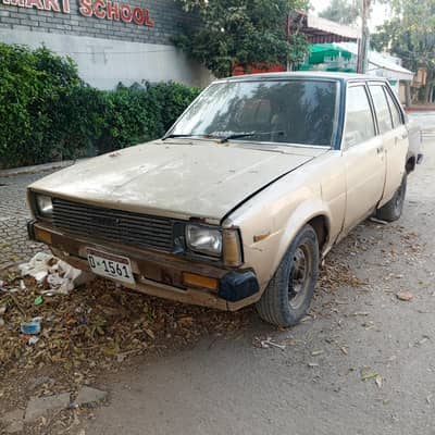 Toyota Corolla Contact Whatsapp number